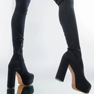 AZALEA WANG - BLACK THIGH HIGH BOOTS- SIZE 9/10